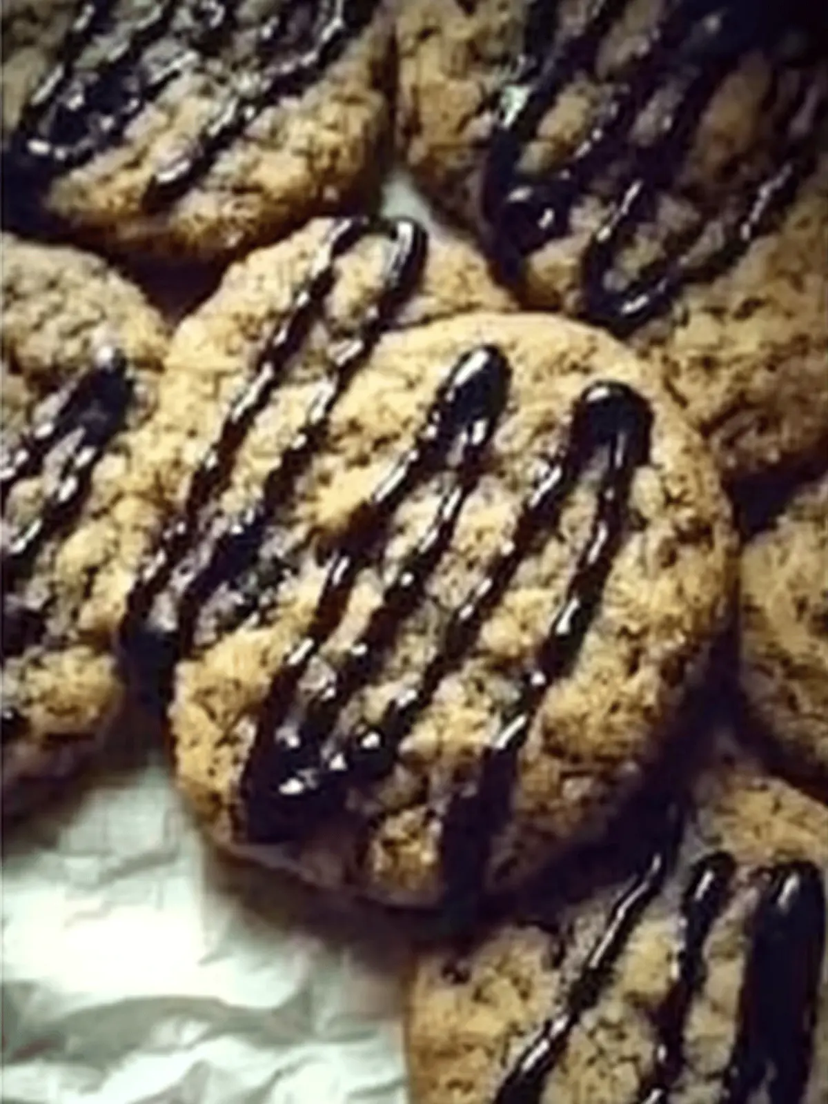 Delicious Soldiers Kisses: Crispy Walnut Meringue Magic 2 Soldiers Kisses